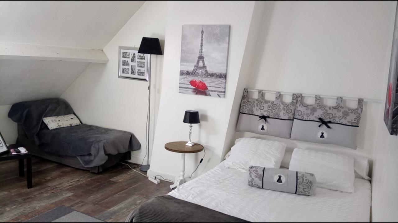 Maison De Ville Bed & Breakfast Мани-ан-Вексан Екстериор снимка