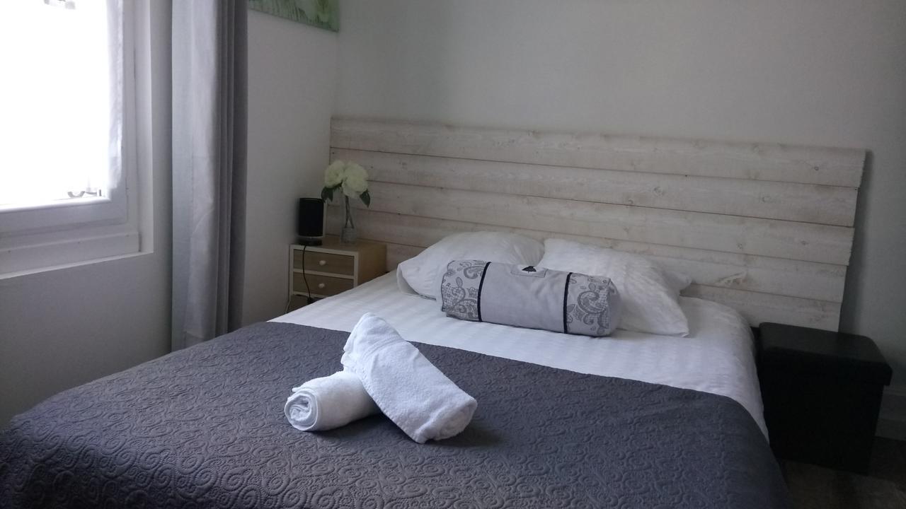 Maison De Ville Bed & Breakfast Мани-ан-Вексан Екстериор снимка
